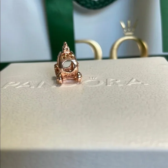 Pandora Rose Gold And CZ Adorned “O” Crown Princess Carriage Charm - Picture 3 of 4